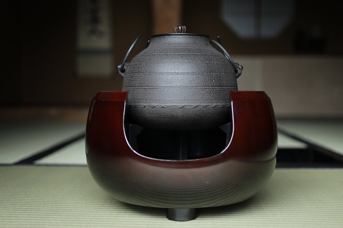 CHAGAMA and FURO Japanese antique bronze brazier and cast iron kettle, For Tea ceremony, Doan furo and Amida gama in 1970s