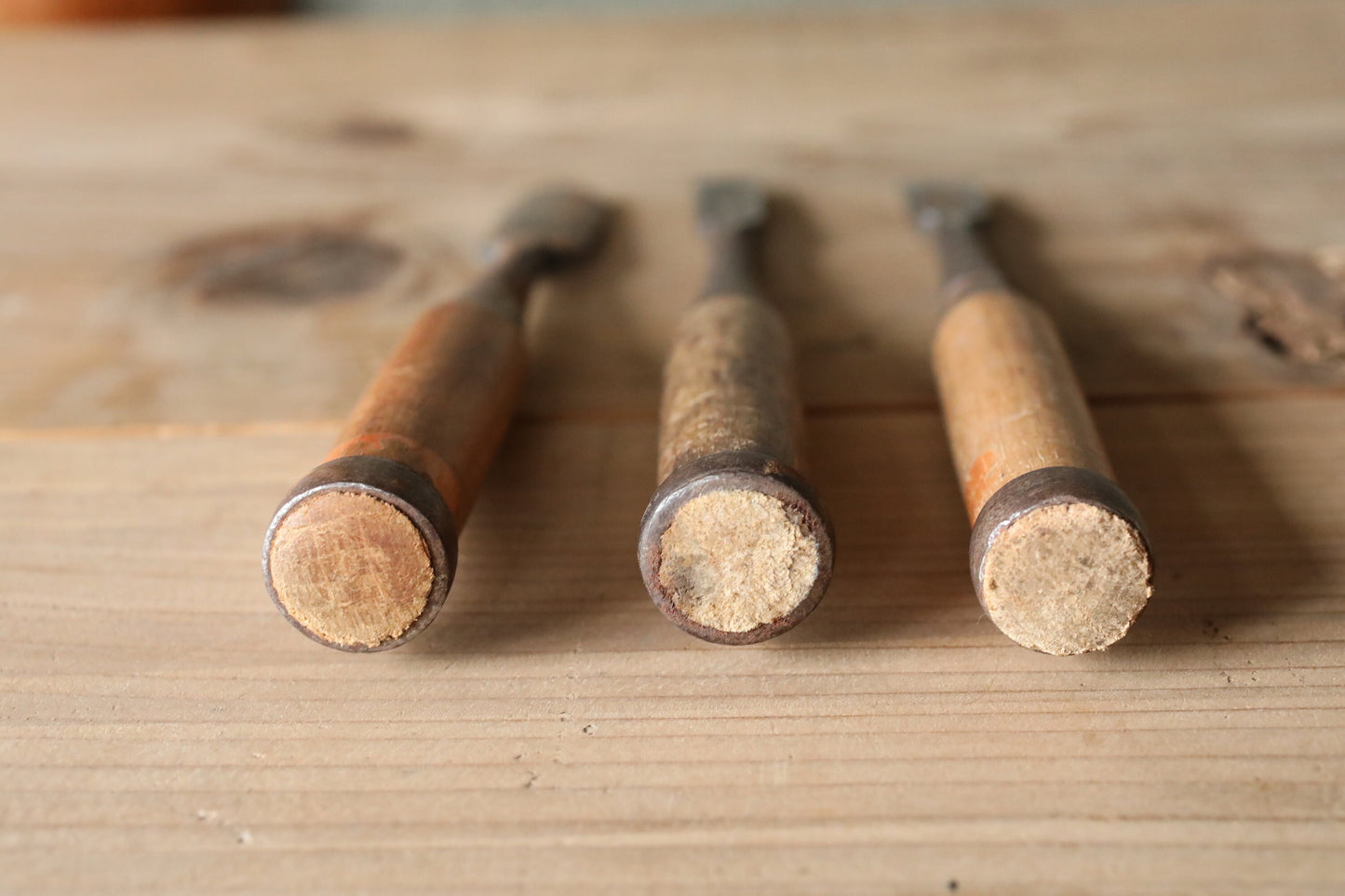 Set of 3 Japanese vintage carpenter's chisels 鑿 "Nomi", used Japanese craftsman's carving tool in 1900s 8.7×1in/22x2.5cm