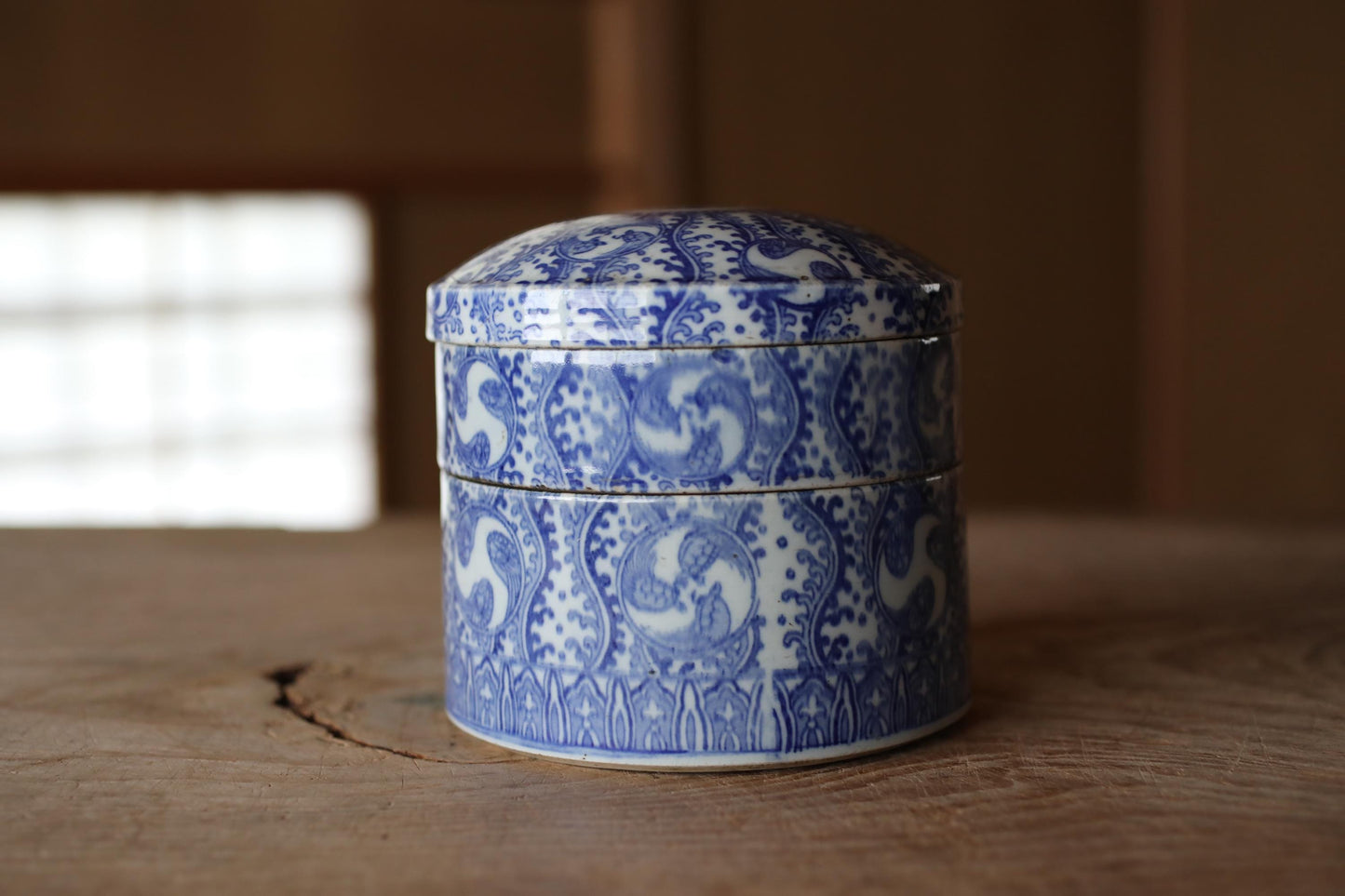 Antique Meiji era Imari Porcelain Jūbako indigo turtles and botanical pattern Stacking ceramic Bento Box H5.1×5.5in two-tiered box