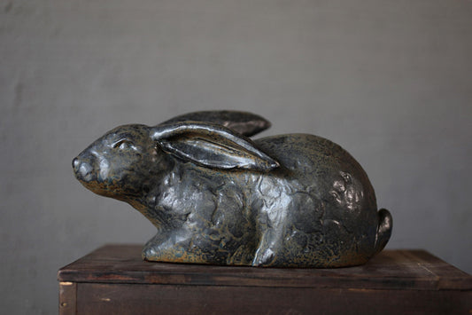 Japanese vintage ceramic rabbit doll ornament with wooden box lovely rabbit decoration with sign Hand For GIFT H4.1×W8.5in/H10.5×W21.5cm