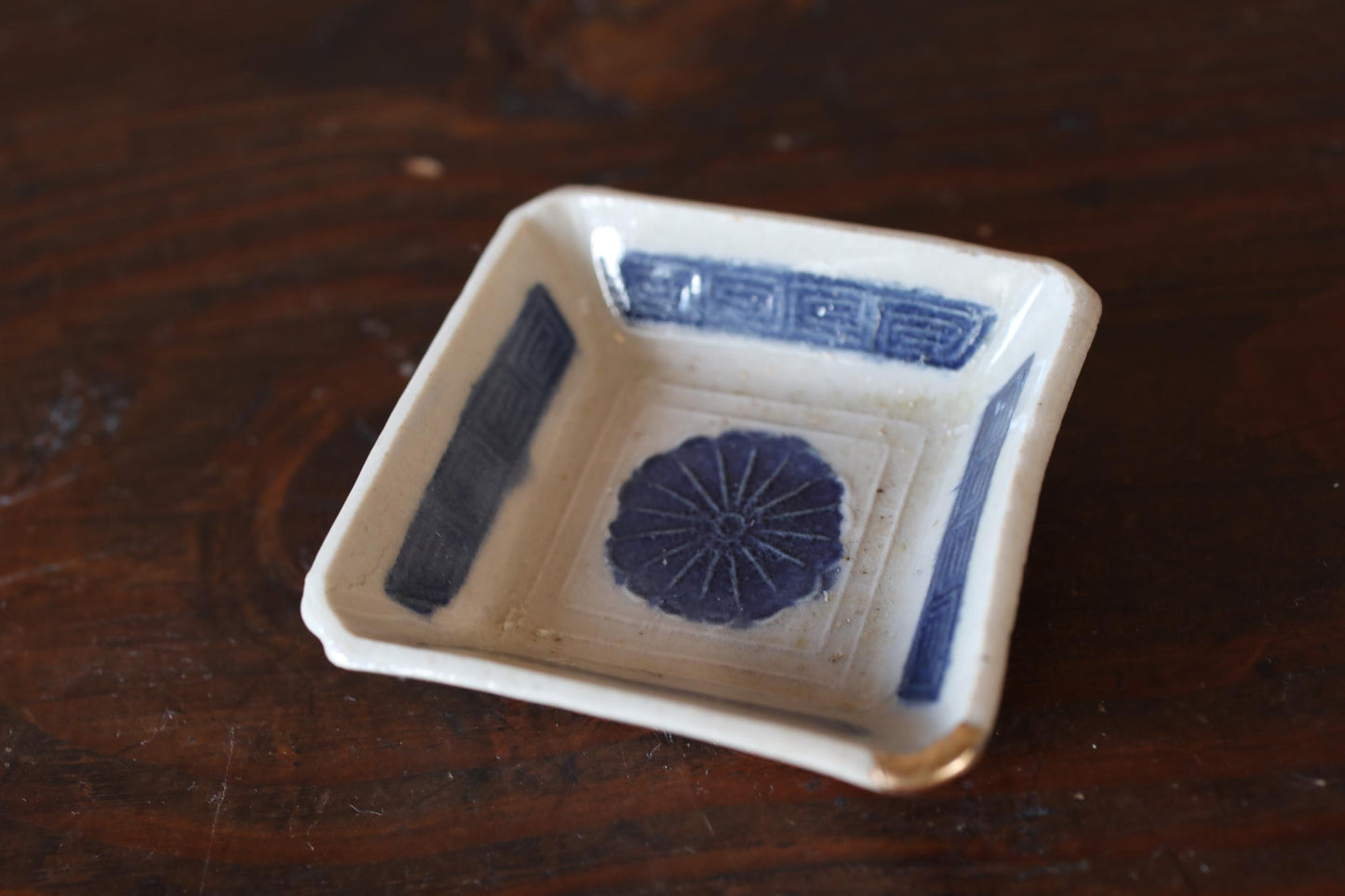 Japanese vintage handcraft small plate, KINTUSGI porcelain ceramic dish Blue White relief pattern flower KOIMARI 3.2in/8.5cm