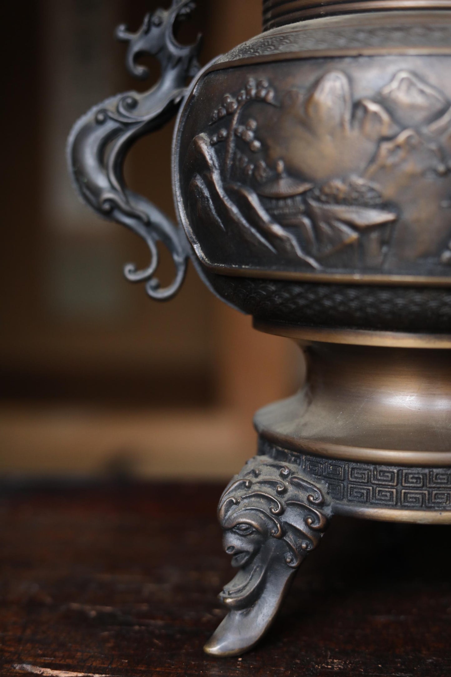 FINE! Japanese vintage bronze SUIBAN art flower vase USUBATA lost wax art with landscape dragon Precise relief furniture Ikebana H13in/H33cm
