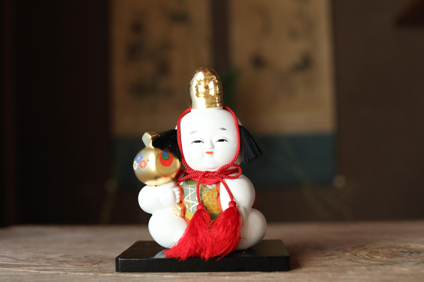 Japanese vintage small Children Doll with golden hammer made of pottery with pedestal H6.7×5.1in/H17×13cm