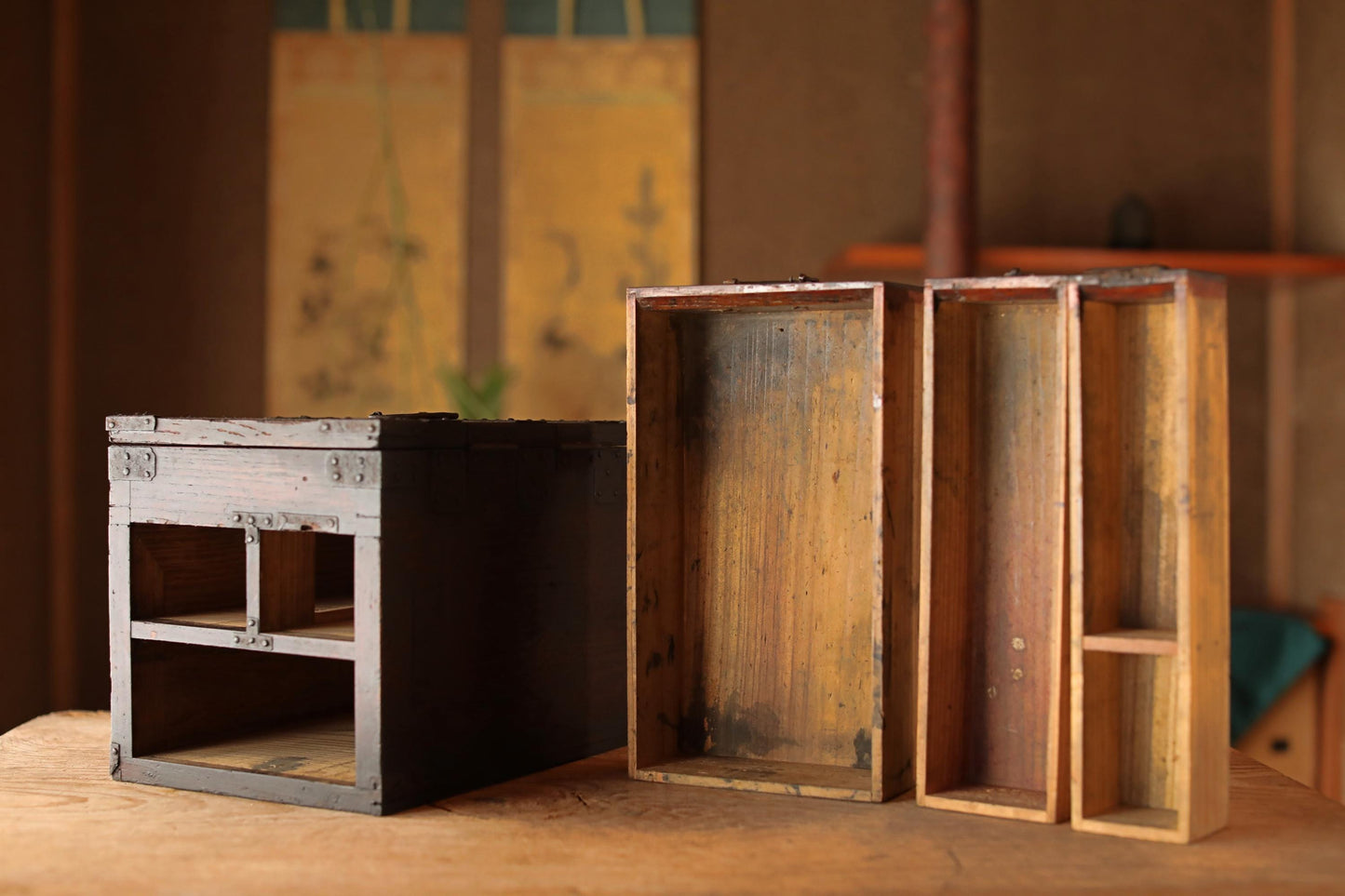 Japanese furniture Antique Box Chest of Drawers Tansu, INKSTONE case "SUZURIBAKO" metal clasp cedar Storage 1800s W8.5×D13.3in/W21.5×33.7cm