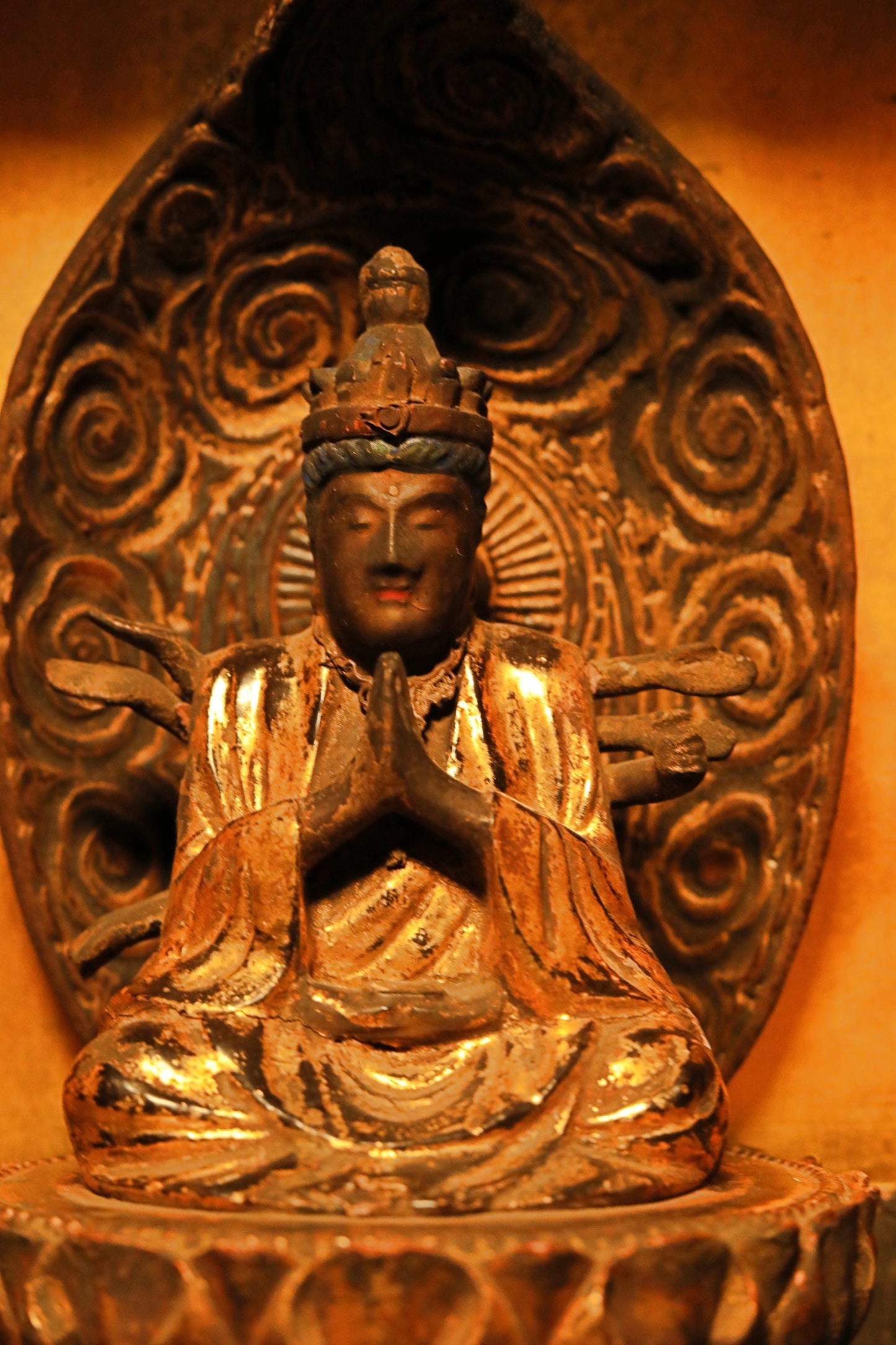 FINE! Japanese Antique sculpture From Buddhist temple statue of 観音kannon shrine 1800 Edo era wood hand craft Buddhist alter H18.7×11.8in