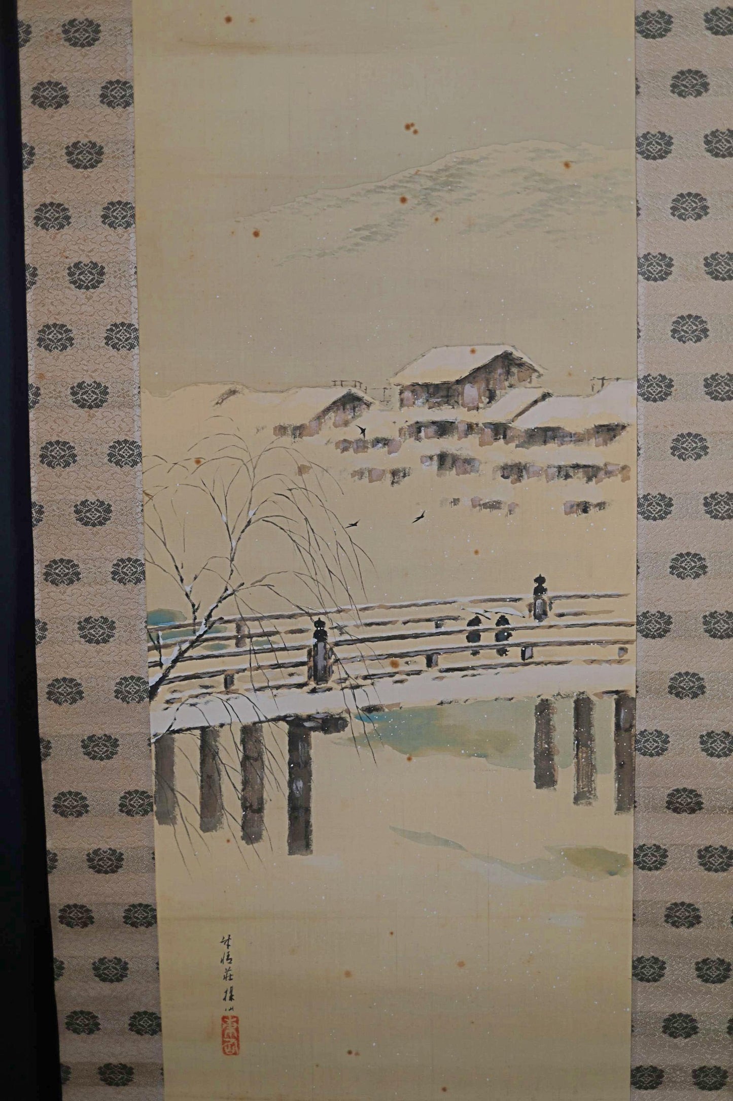 Japanese antique hanging scroll of water color painting, Kyoto Kamogawa in snow, with signature, early 1900s H78.3×14.6in / H199x37cm