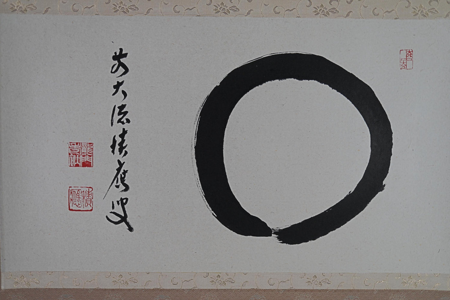 Japanese antique hanging scroll for tea room with calligraphy "VOID" by Zen buddhist monk For Tea ceremony H45.7xW22.8in / 116x58cm