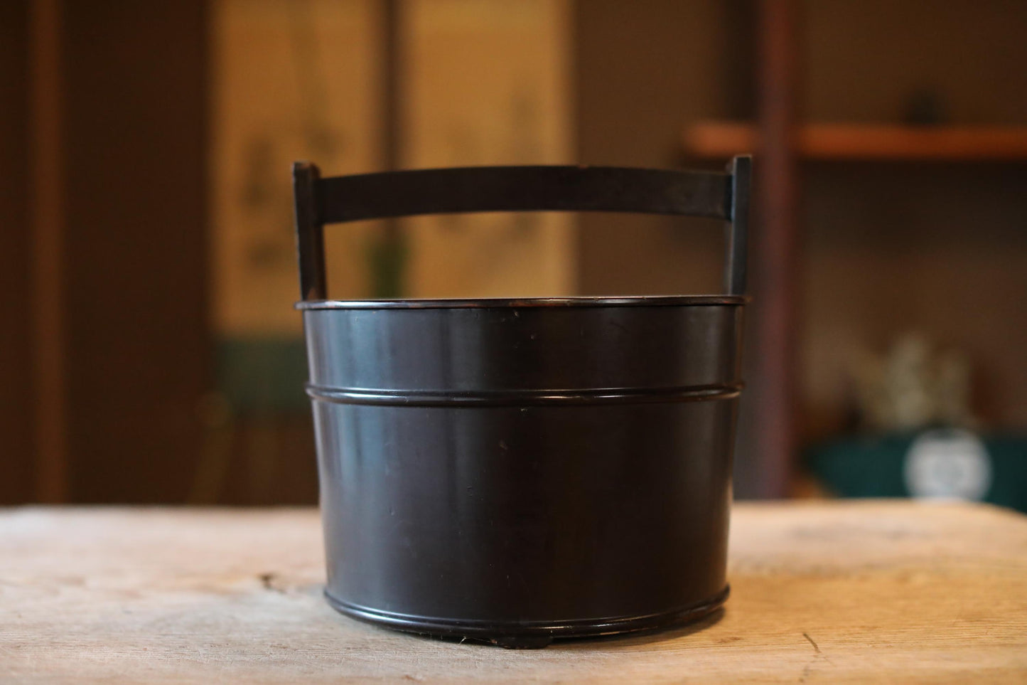 Japanese antique wood bucket with a handle and a double lid lacquered in black called OKE lunch box EDO craft H10×9.8in/H25.5×9.8cm