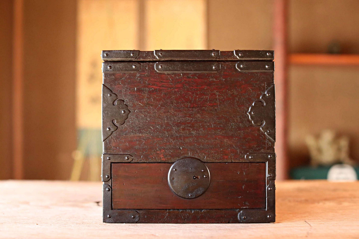 FINE! Japanese furniture Antique Box Chest of Drawers Tansu with key INKSTONE case Suzuribako SAMURAI Crest metal 1870s W14.4in/W36.5cm