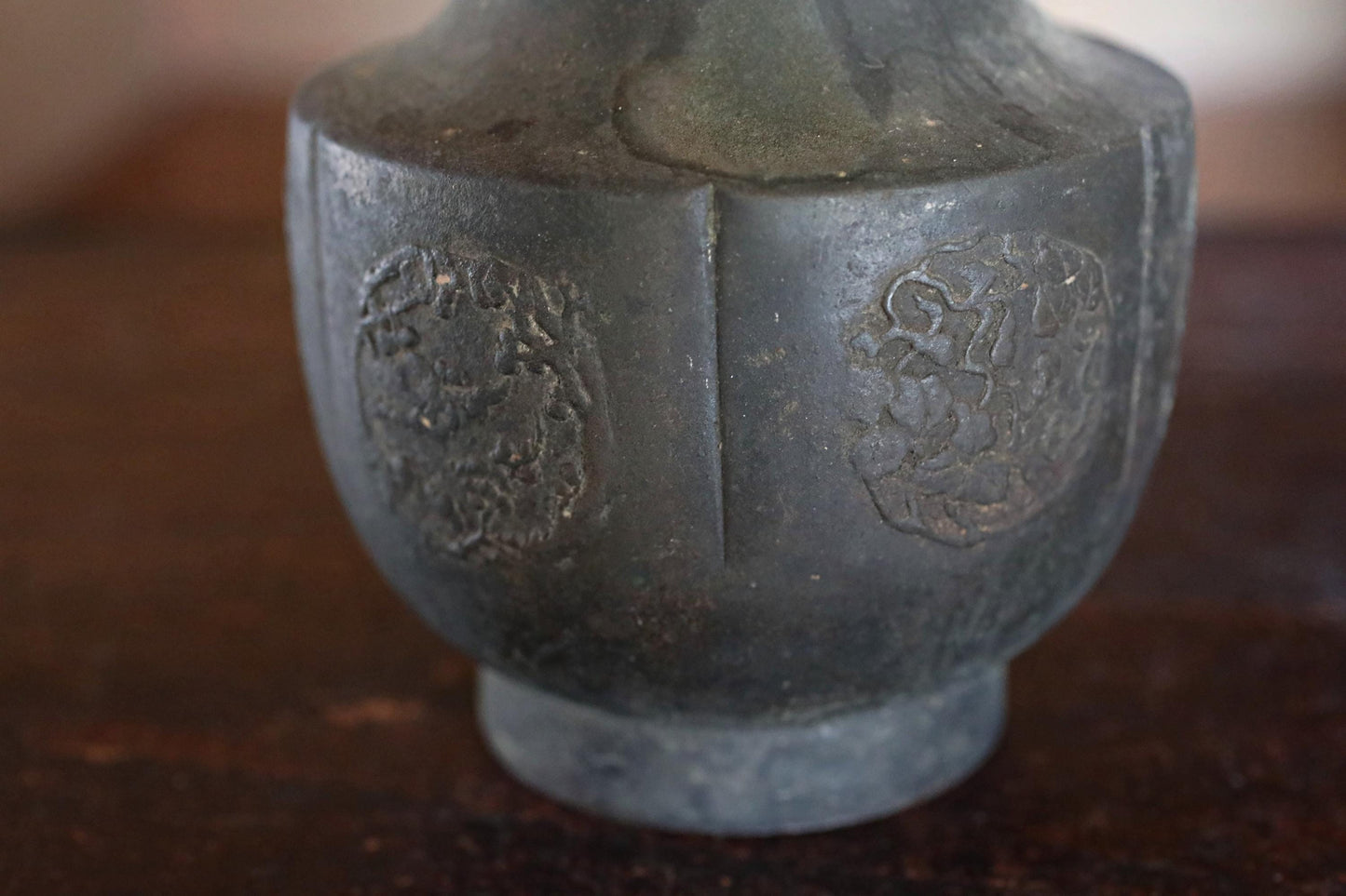 Japanese Antique 1900s bronze vase with Flowers and Birds relief, metal hand craft vase for GIFT, H8×W3.9in/H20.3×10cm