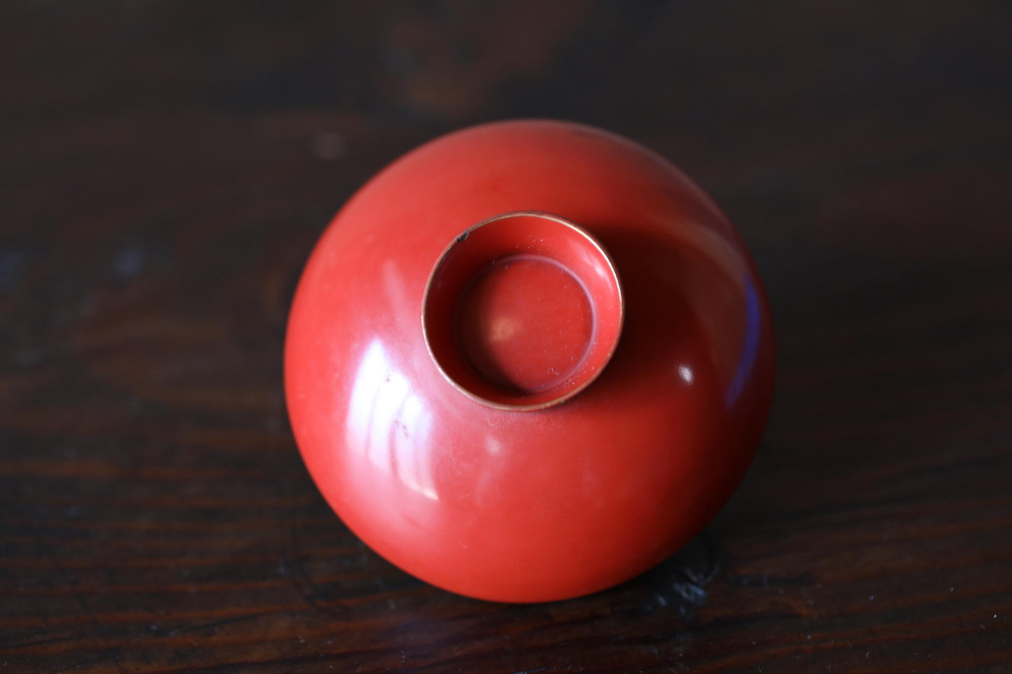 Red lacquer wooden sake cup with a SAMURAI family crest (foxglove tree), Japanese vintage wooden urushi "SAKAZUKI" 3.5in/9cm