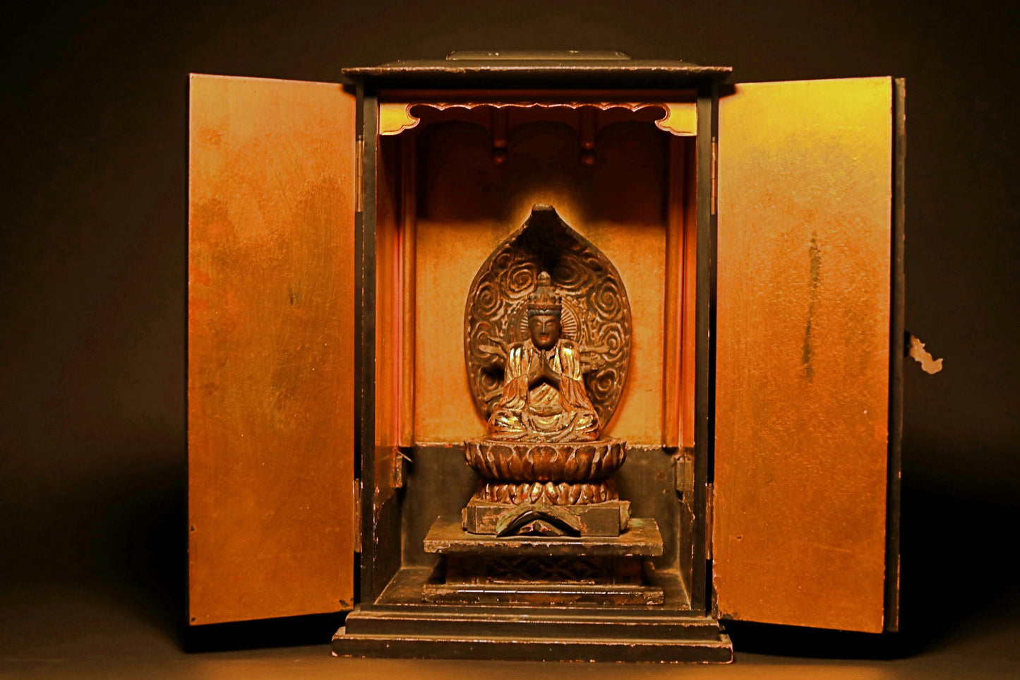 FINE! Japanese Antique sculpture From Buddhist temple statue of 観音kannon shrine 1800 Edo era wood hand craft Buddhist alter H18.7×11.8in