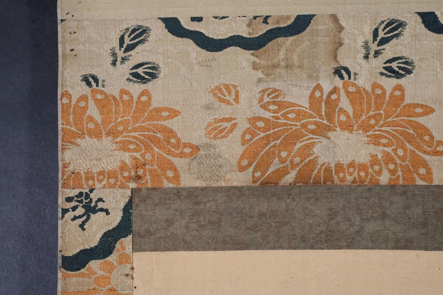 Japanese antique hanging scroll of water color painting on silk, ikebana, flower basket, Fruits KAKEJIKU with BOX 1920s H61in/H155cm