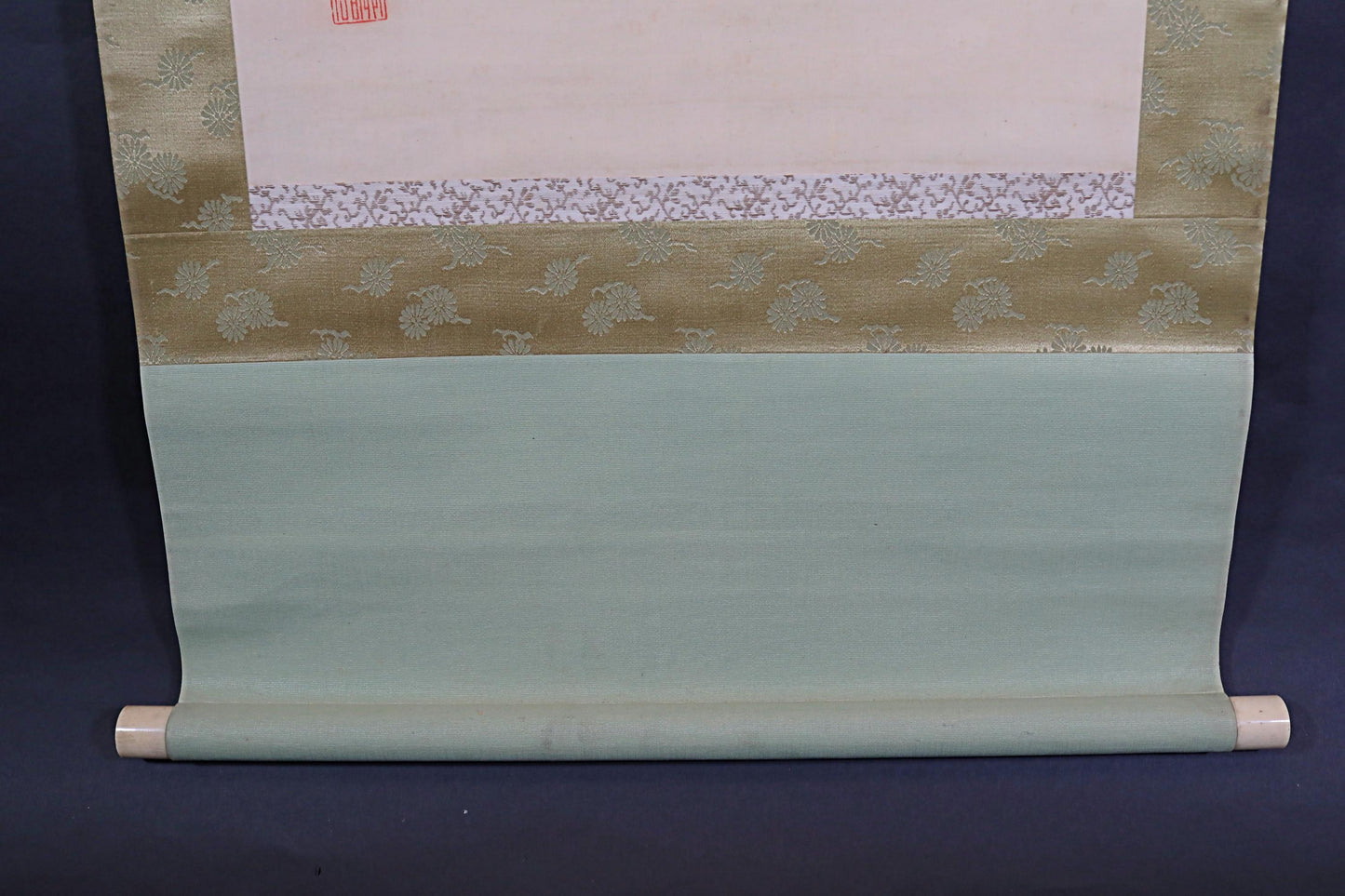 Japanese vintage hanging scroll,ZEN master Buddhist monk DARUMA hand painting with 暁月signature and seal, with box H75.6in/H192cm