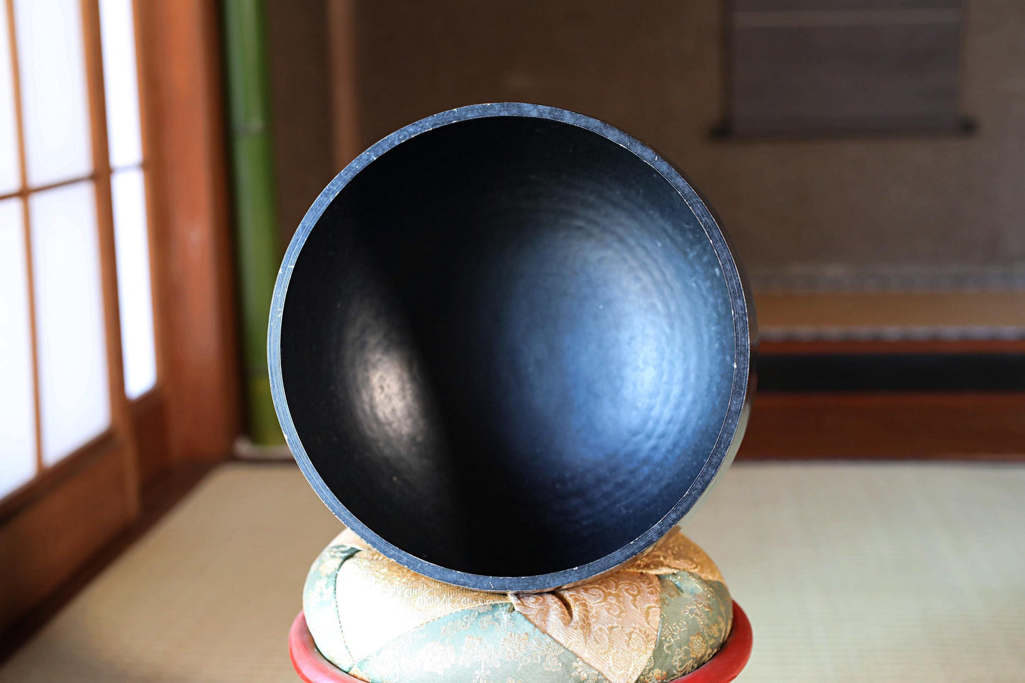 FINE! Japanese antique Bronze buddhist chanting bell with sign妙龍, Singing Bowl, ORIN Buddhist with wooden stand cushions stick W9.1in/W23cm