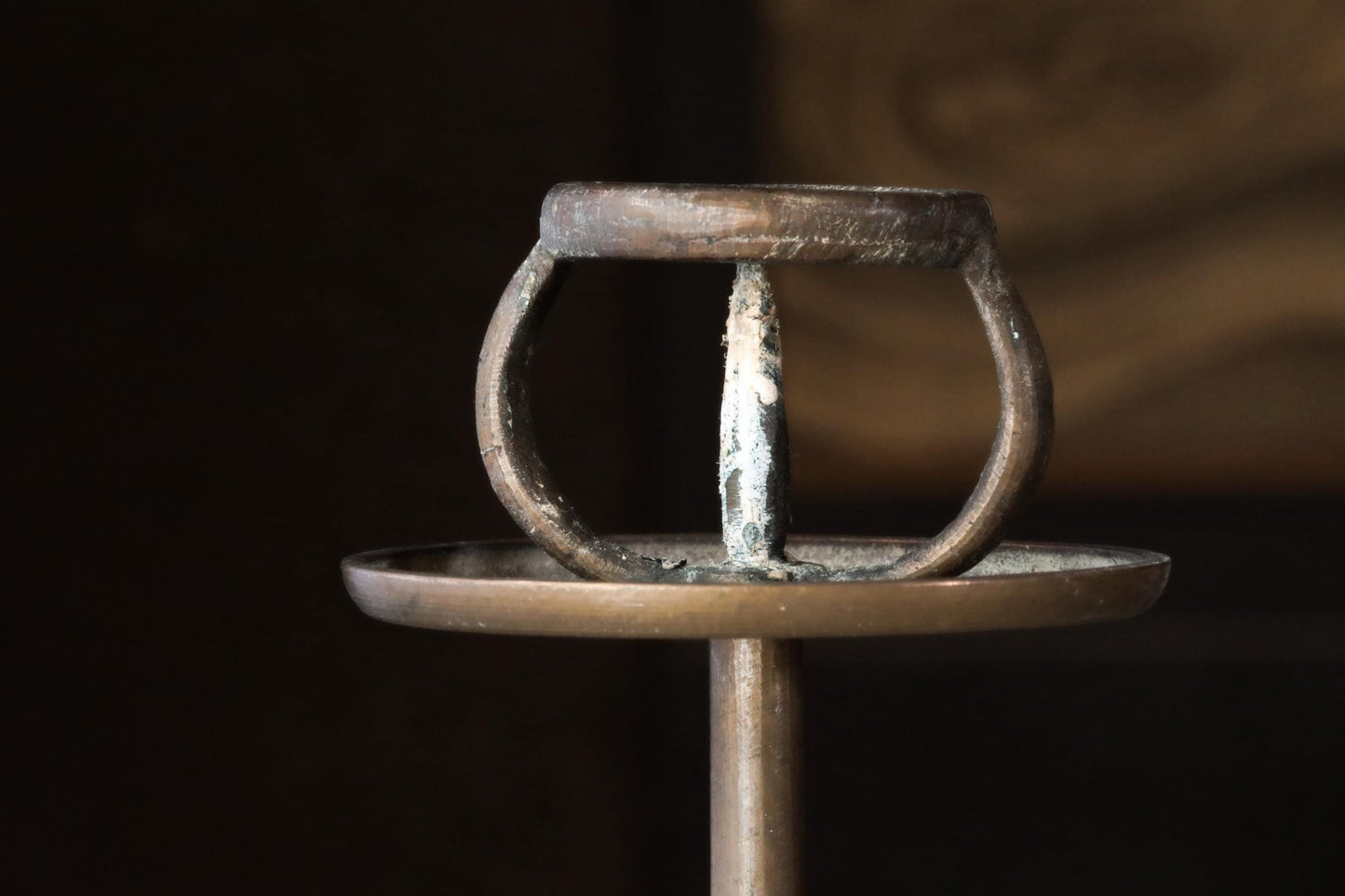 FINE! Japan Antique 1870s bronze candle stand tall Candlestick metal Lantern Shokudai hand craft SAMURAI Buddhist temple Edo H27.2in/H69cm
