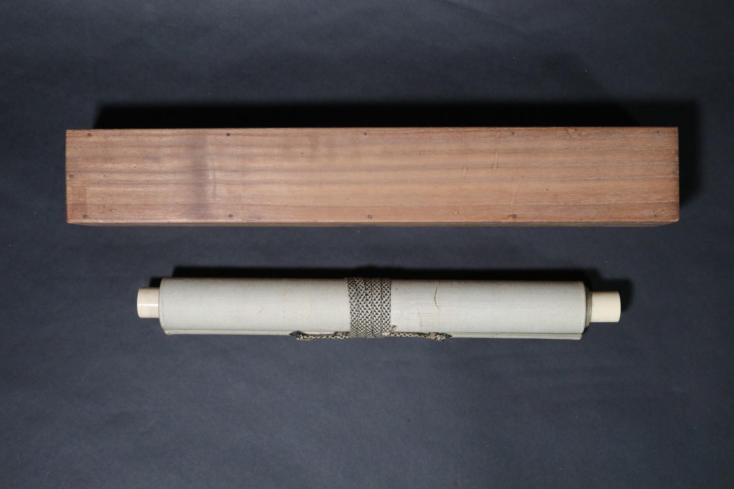 Japanese antique watercolor painting scroll of three nobles by Nangaku imitation, KAKEJIKU with BOX in 1900s Kanji signature H72in/H183cm