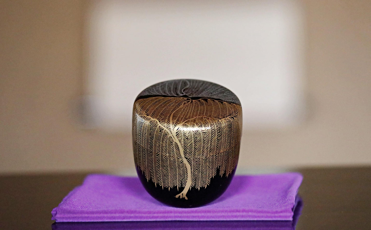 FINE!! RARE! Japanese vintage "matcha" green tea caddy with gold Silver willow tree Wajima Makie "棗 natsume" for tea ceremony H2.6in/H2.6cm