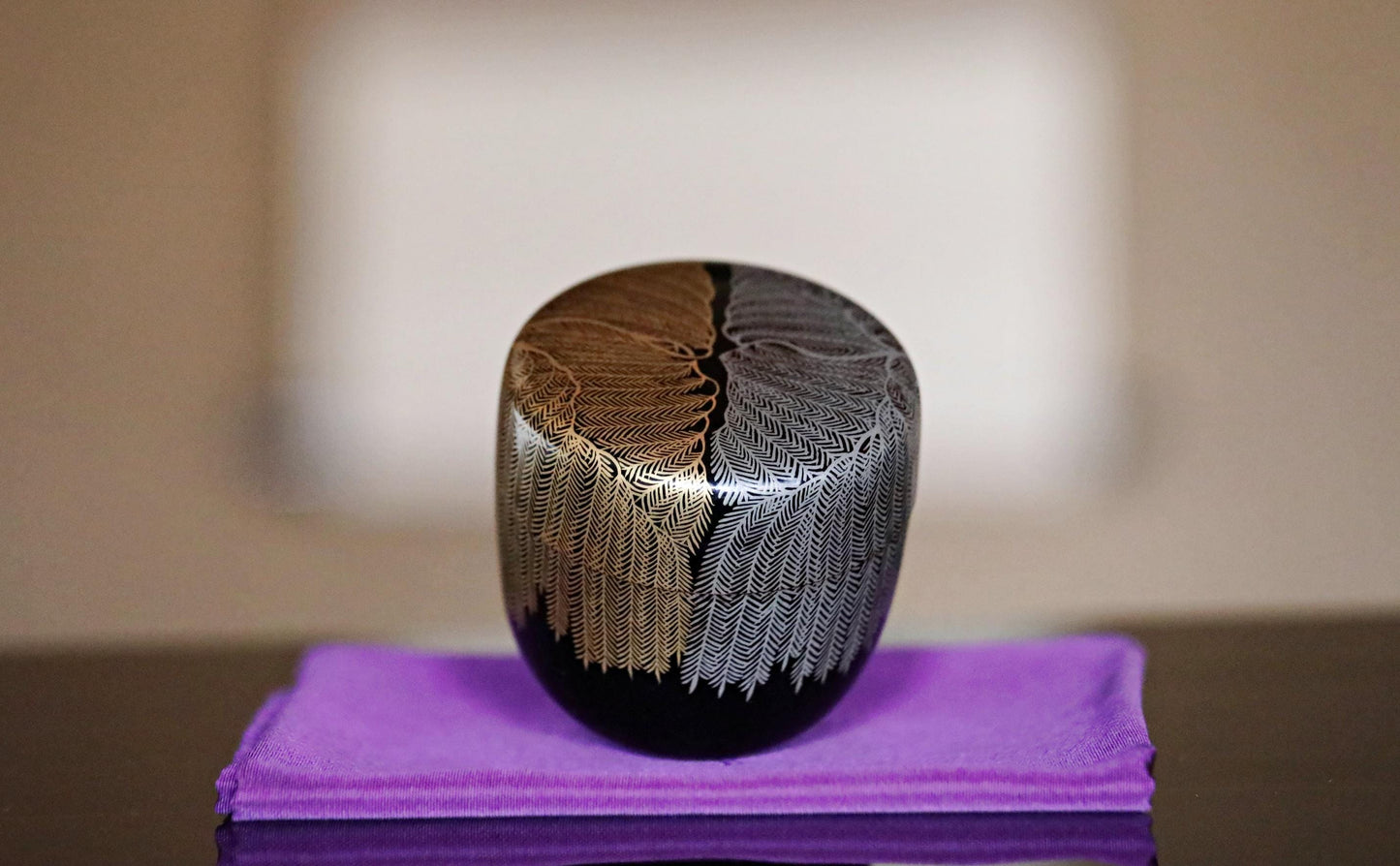 FINE!! RARE! Japanese vintage "matcha" green tea caddy with gold Silver willow tree Wajima Makie "棗 natsume" for tea ceremony H2.6in/H2.6cm