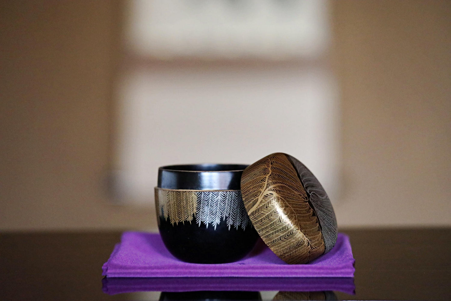 FINE!! RARE! Japanese vintage "matcha" green tea caddy with gold Silver willow tree Wajima Makie "棗 natsume" for tea ceremony H2.6in/H2.6cm