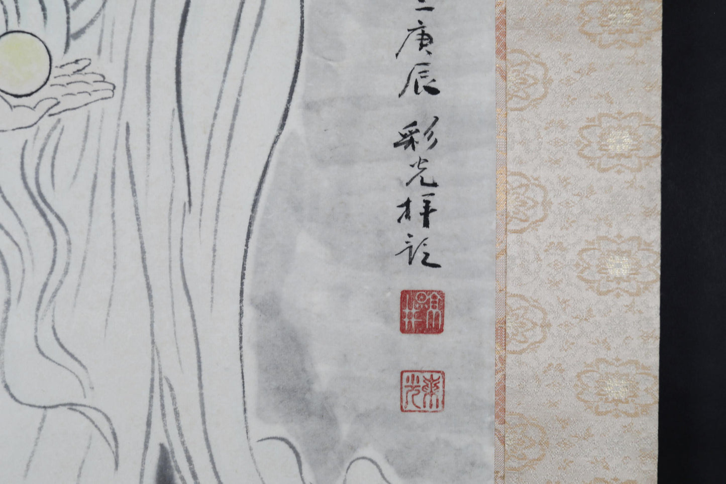 Japanese vintage painting scroll Buddha Kannon Bodhisattva with Dragon ,Beautiful ink silk hanging scroll Kakejiku 1980s H77.6in/H197cm