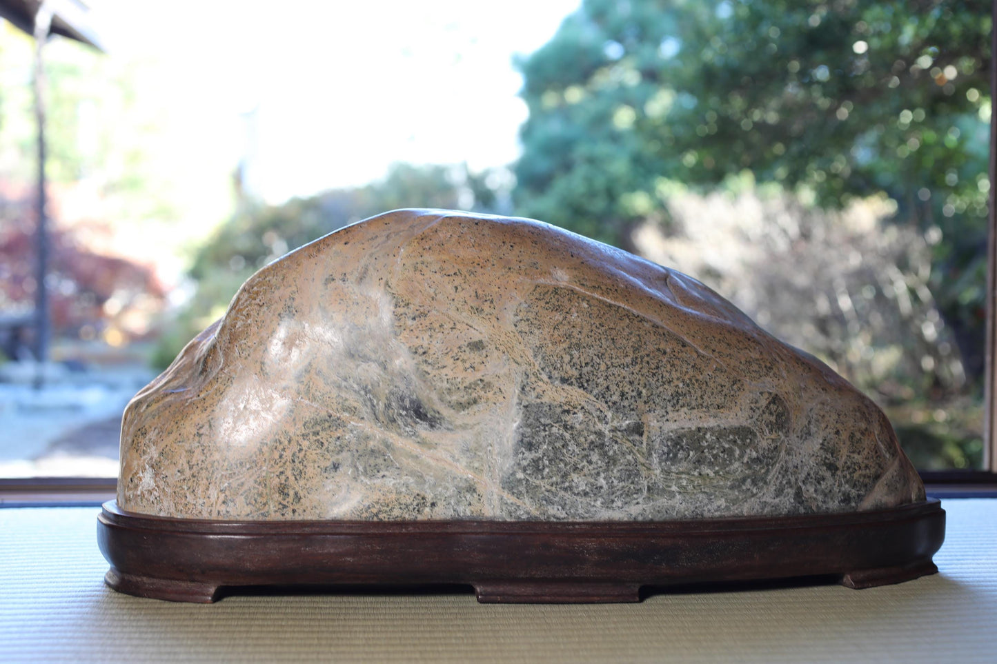 BIG! Japanese old "SUISEKI" scholars stone, indoor viewing stone, animism, with a hand carved pedestal Power stone H5.9xW21.3in/24x54cm