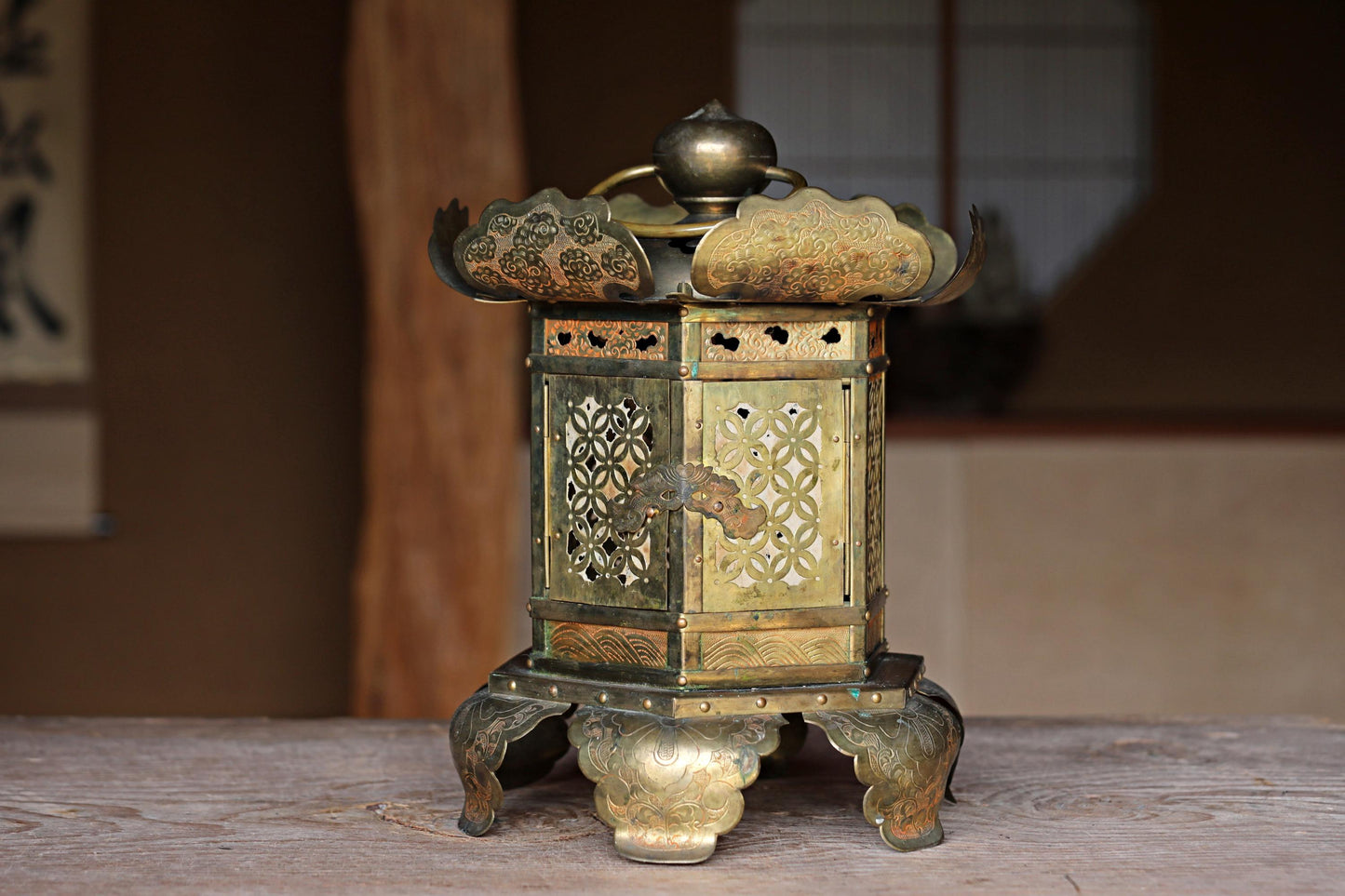 FINE! 1897s Japanese Antiques buddhist hanging lantern gold brass metal hexagonal , lotus design, from Buddhist temple H13.8in/H35cm