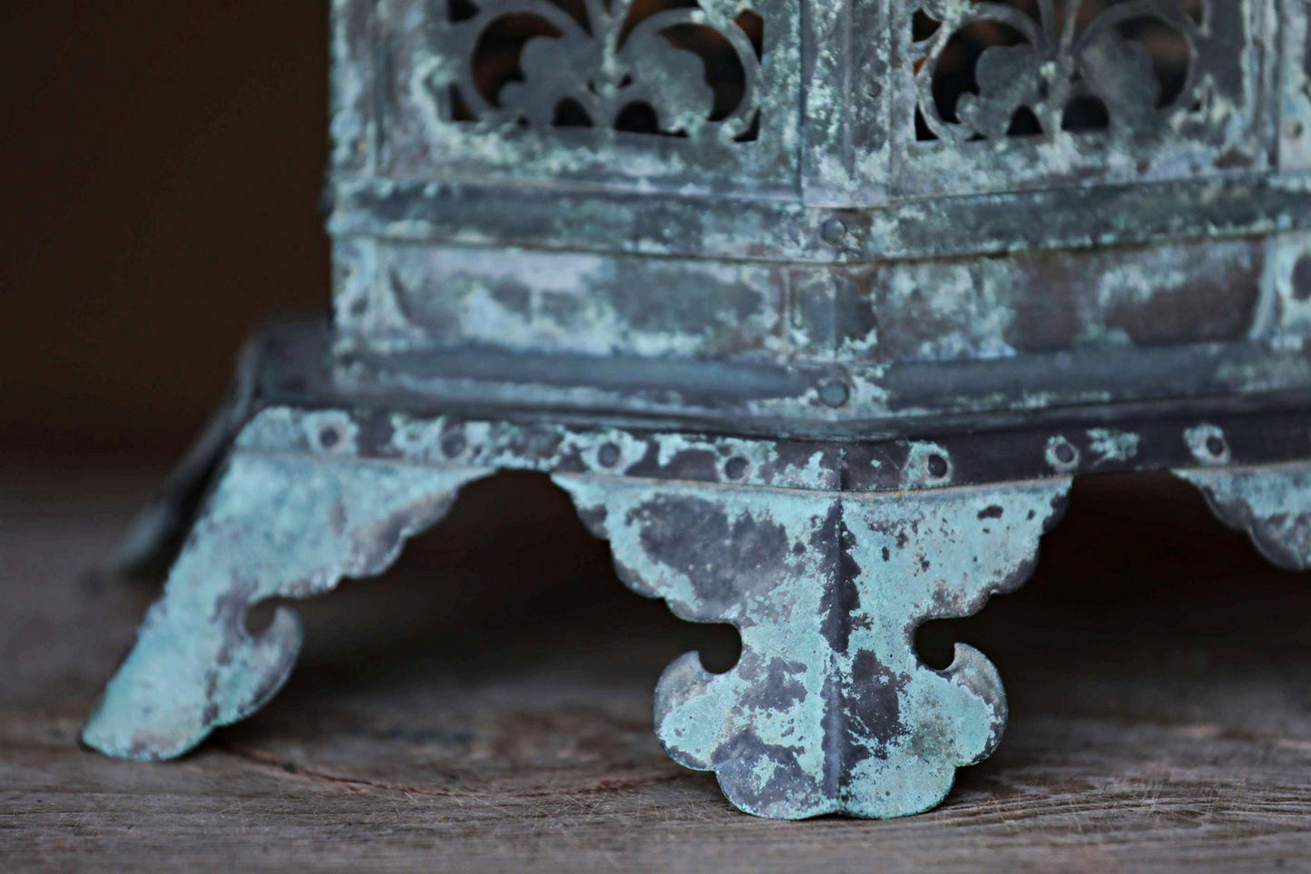 RARE! BIG! Japanese Antique 1800s bronze Lantern Buddhist temple, garden lamp Hanging Lantern Tsuridoro open work H16.1in/H41cm
