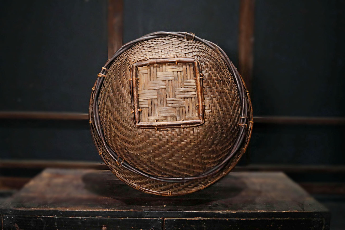 RARE! LARGE! Antique Japanese Farmers Hand Woven Wild grape vine Round Basket, Ajiro ami, MINGEI hand craft, H8.8xW22in/22.4x56cm