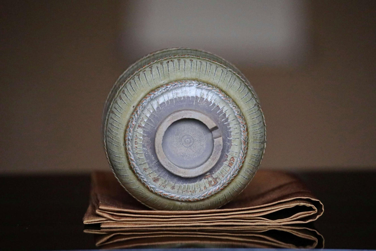 Fine green tea bowl Japanese antique CHAWAN Rikyu利休 like bale shaped handmade Matcha Cup Tea Ceremony with box sign H3.3×3.9in/H8.5×9.8in