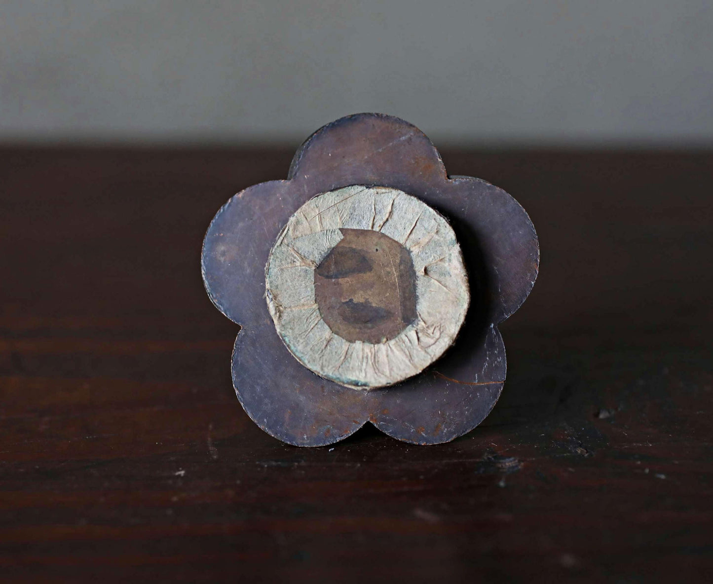 Japan antique bronze metal furniture small FUSUMA sliding door black handle flower shape HIKITE 1900s Japanese interior H1.5×1.7in/3.8×4.2cm