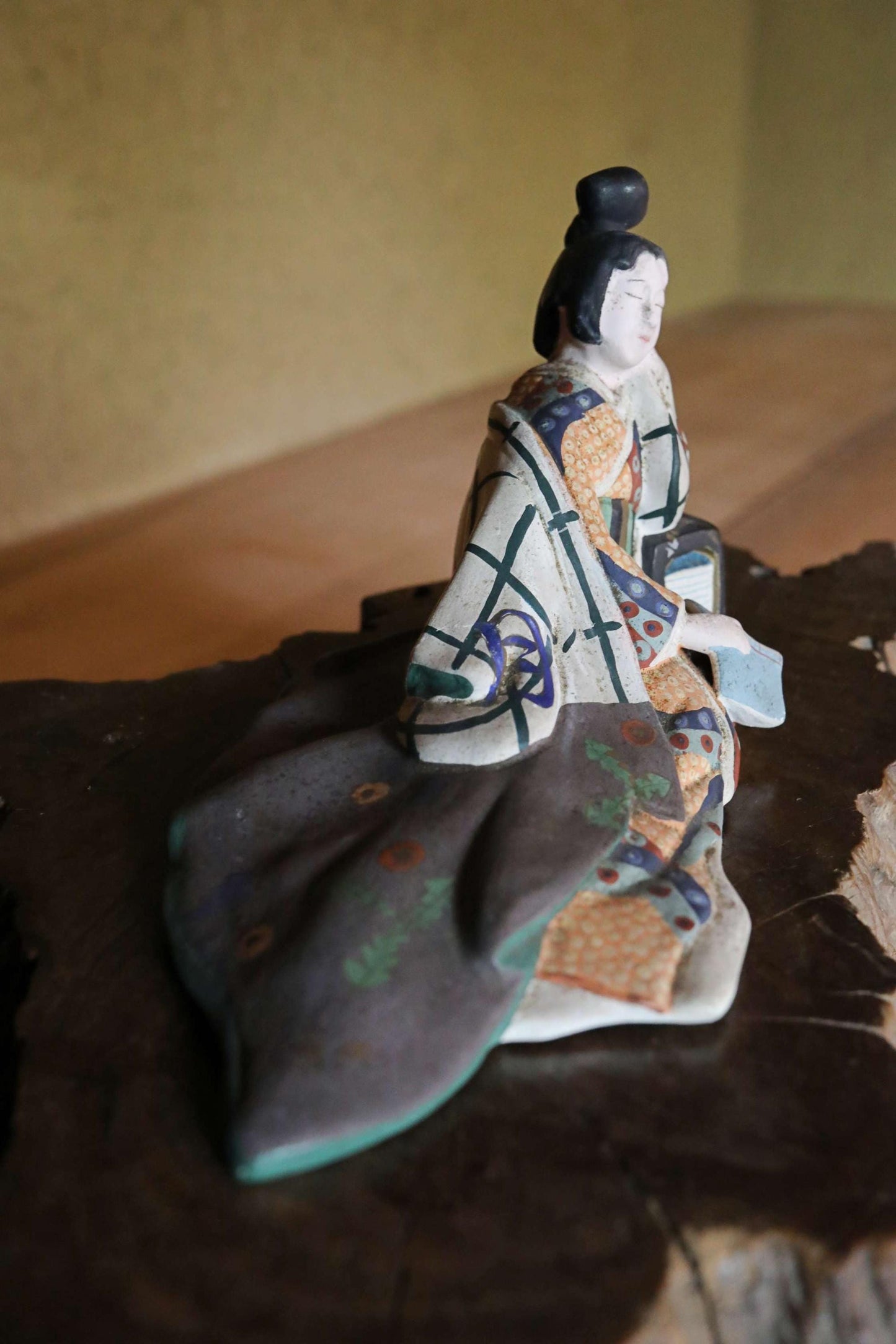 Japanese antique doll GEISYA napping woman doll in kimono with book made of pottery, Kanji 月moon, 花flower H3.9×7.5in/H10×19cm