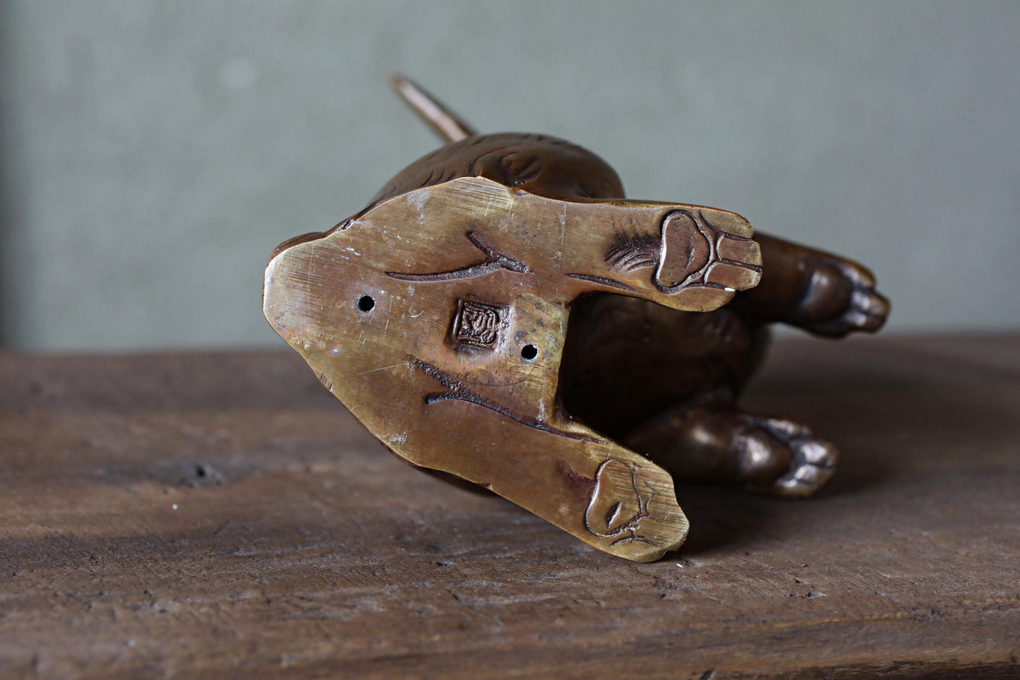 FINE! Japanese vintage bronze rabbit statue ornament doll with Kanji signature 1950s Japanese interior metal animal craft H5.5in/H14cm