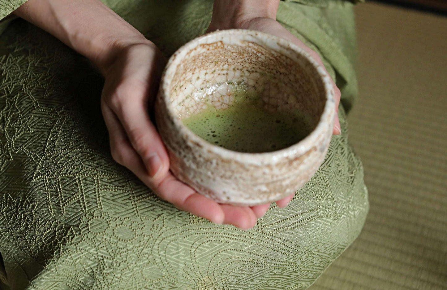 Japanese antique 1900s green tea bowl CHAWAN "SHINO"ware glazed screen handmade Matcha Cup Tea Ceremony with box signature W4.5in/W11.5cm