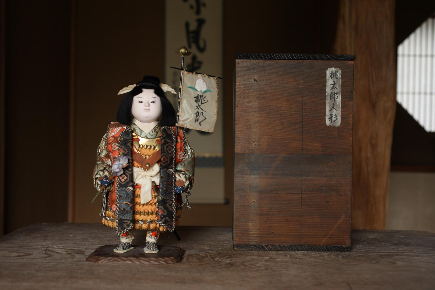 FINE! Japanese vintage 1960s Kabuki doll named "桃太郎 Monster Hunter" made of wood and silk KIMONO for Gift H11.8×6.7in/H30×17cm