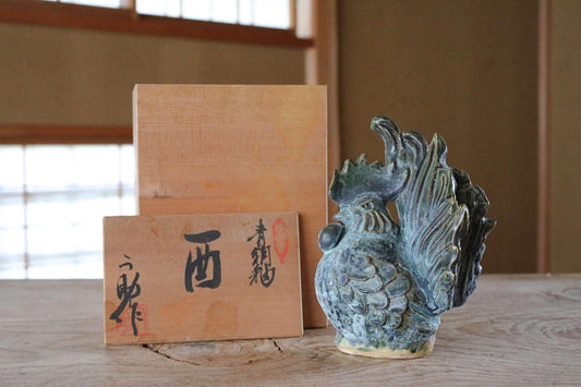 Japanese hen doll made of pottery Blue copper-like glaze hand made animal ornament Kanji Signature zodiac H6.9×4.7in/17.5×12cm