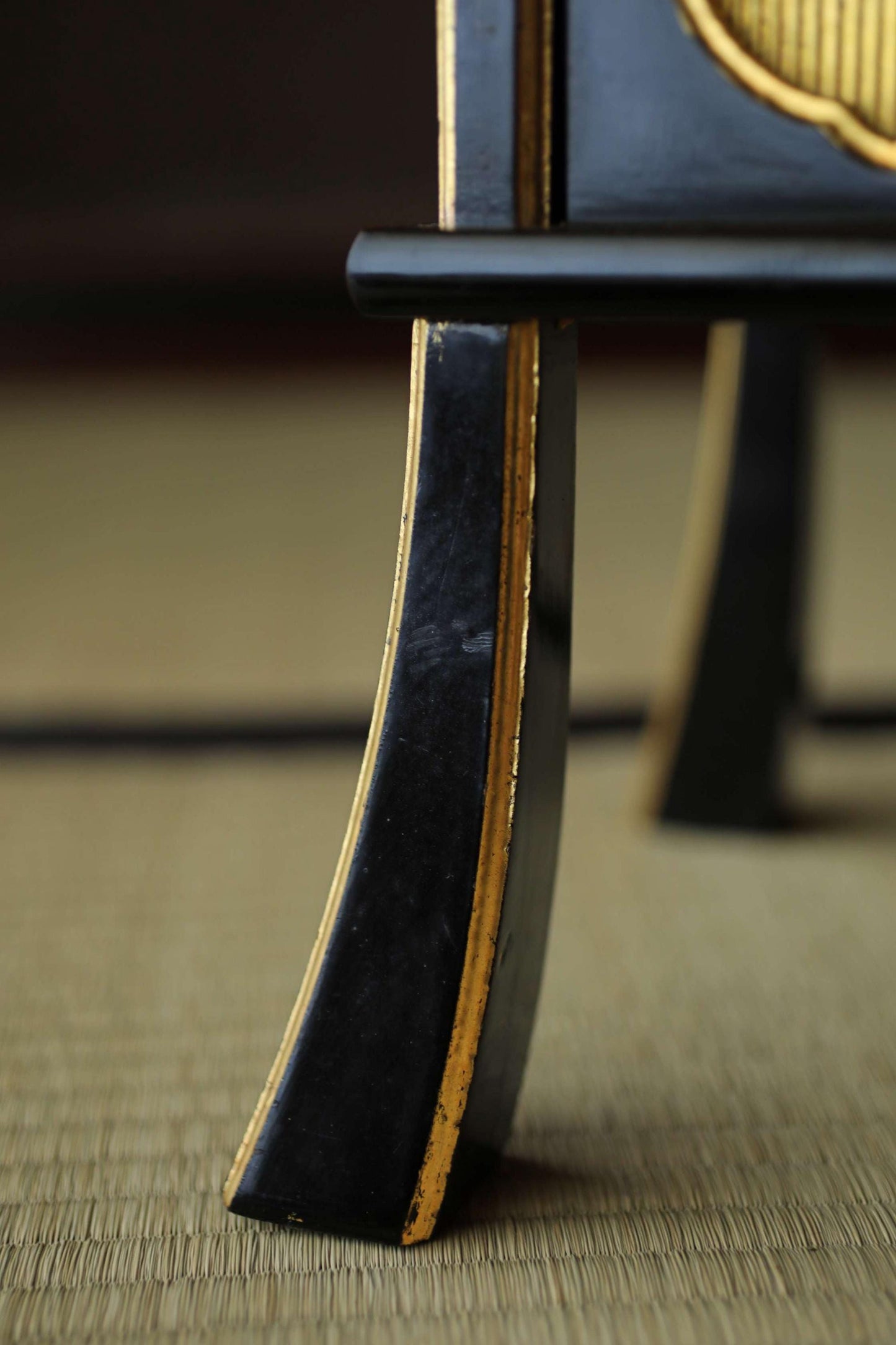 Japanese vintage lacquer pedestal, Buddhist table temple table, Buddhist Wood Stand, furniture, black Sutra desk H6.9×W19in/H17.5×W48.2cm