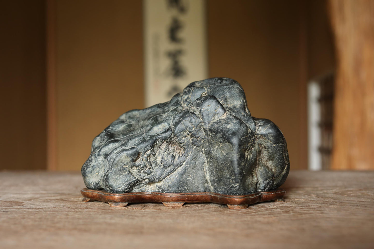 Japanese old "SUISEKI" scholars stone, indoor viewing stone, Zen garden stone, with a hand carved pedestal H4.7 x W8.3in / 12 x 21cm