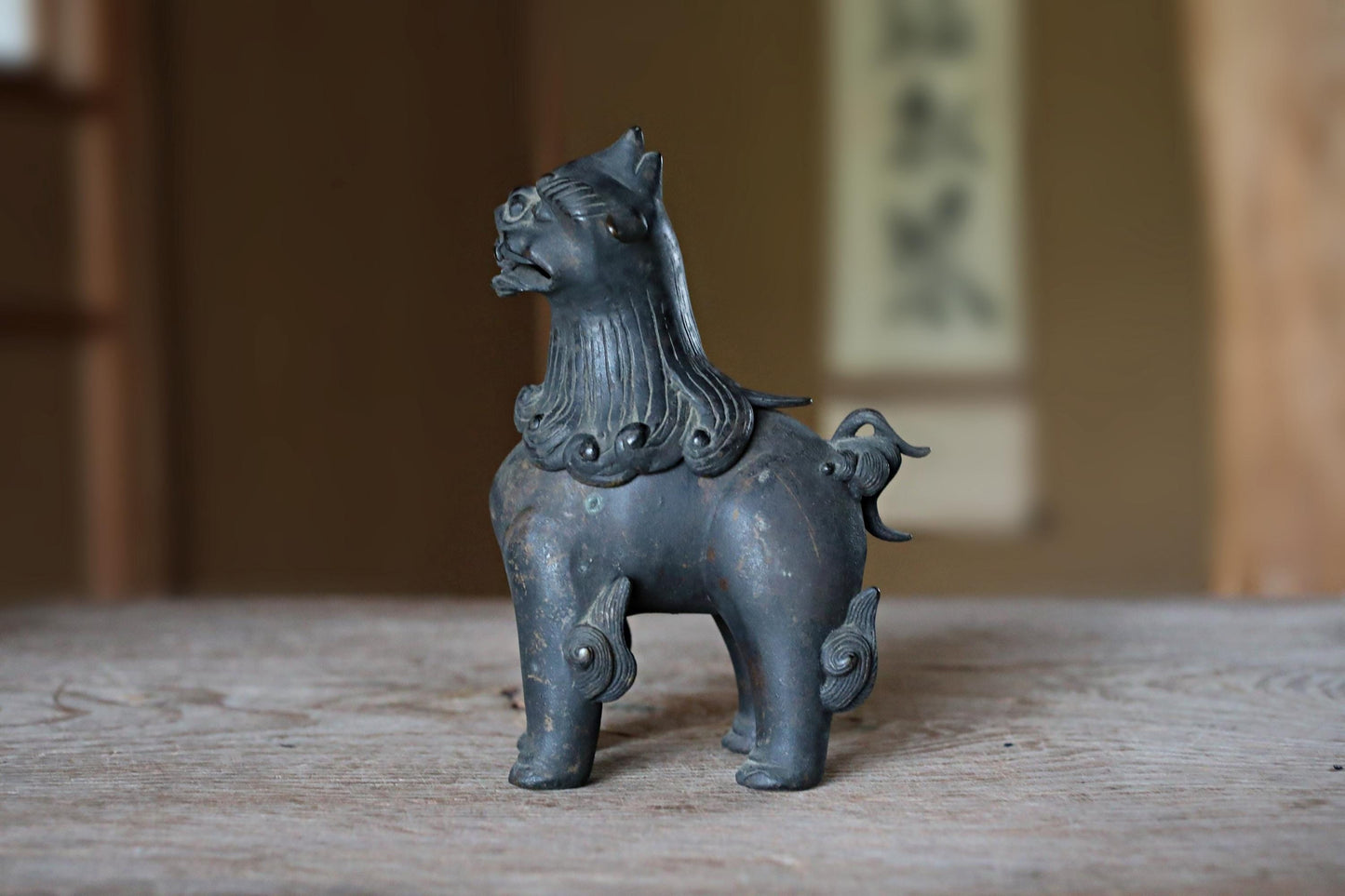 FINE! Joseon Dynasty Japanese antique Bronze statue censer Koro shishi lion with wooden box, animal Incense burner 1800s H8.3in/H21cm