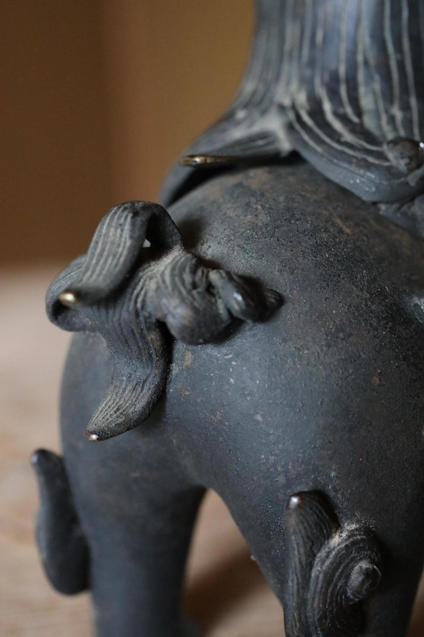 FINE! Joseon Dynasty Japanese antique Bronze statue censer Koro shishi lion with wooden box, animal Incense burner 1800s H8.3in/H21cm