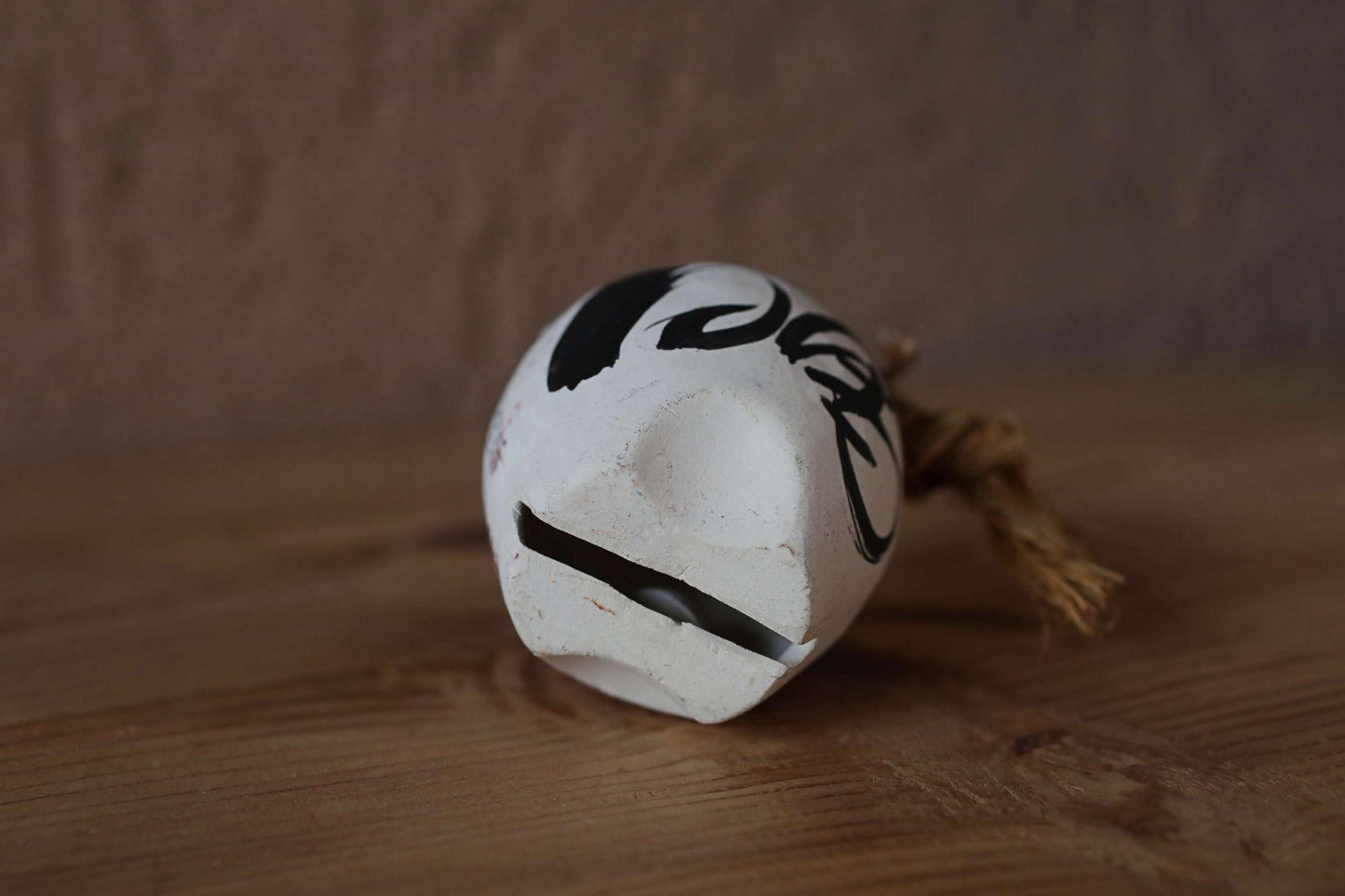 Japanese pottery bell white horse animal doll with 白馬 Hakuba poem Paper weight, Ornaments Japanese vintage small bell H2.9in/7.3cm