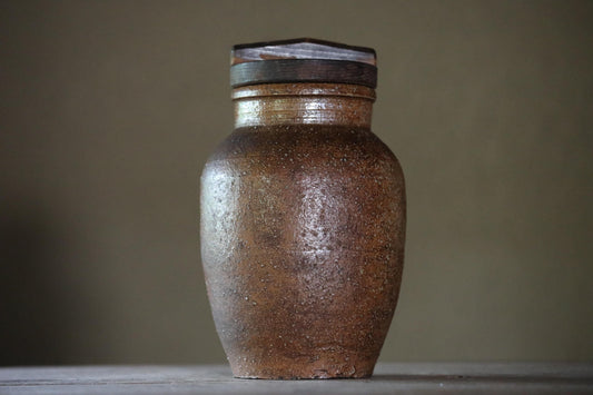 FINE! 1800s Japanese antique SHIGARAKI old hand made ceramic jar flower vase with wooden lid ,tea ceremony Ikebana H10.8×6.5in/H27.5×16.5cm