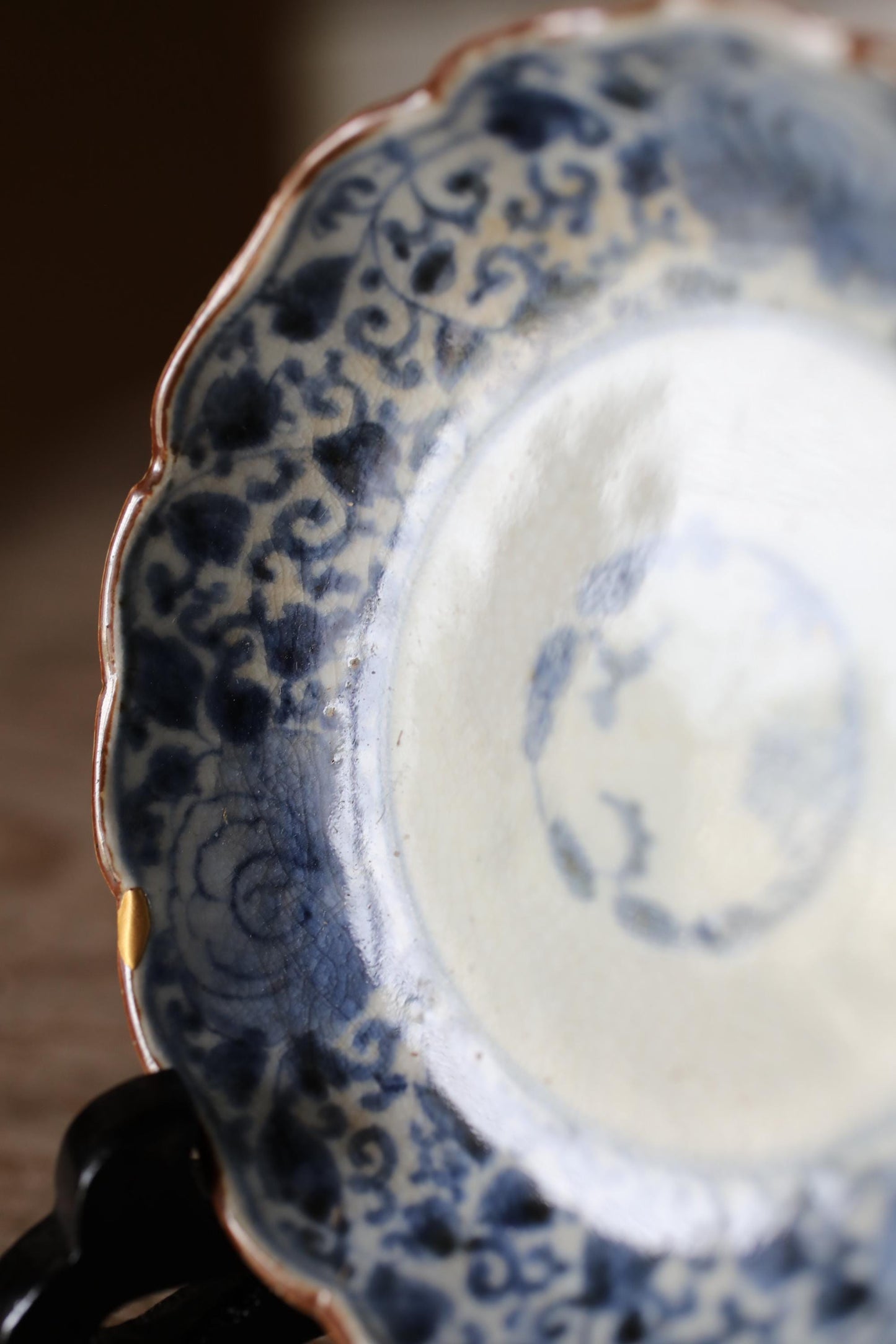 FINE! Japan antique 1800s IMARI set of 4 plates porcelain with flowers and arabesques Kanji kiln art hand paint Indigo Blue White Sometsuke