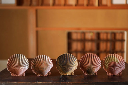 Set of 5 five small plate Japanese chopstick rest 備前 BIZEN kiln ware shell-shaped dishes earth tone color Nunome Fabric Surface 3.5in/9cm