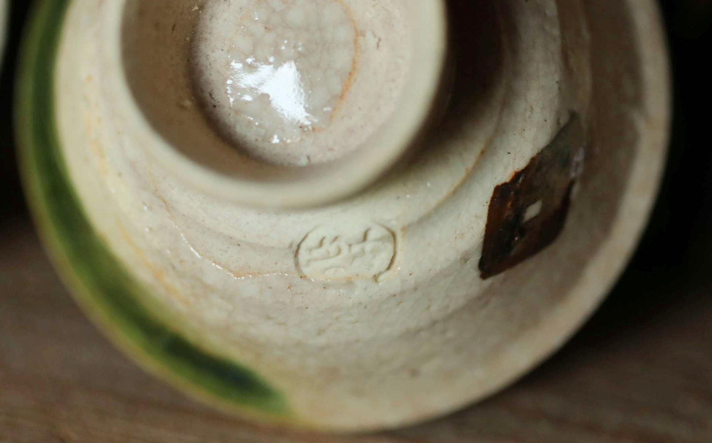 Japanese vintage Oribe ware ceramic sake set with signed, 2 bottle, 5cups Tokkuri Oribe green tableware small sake cup H4.3in/H10.9cm