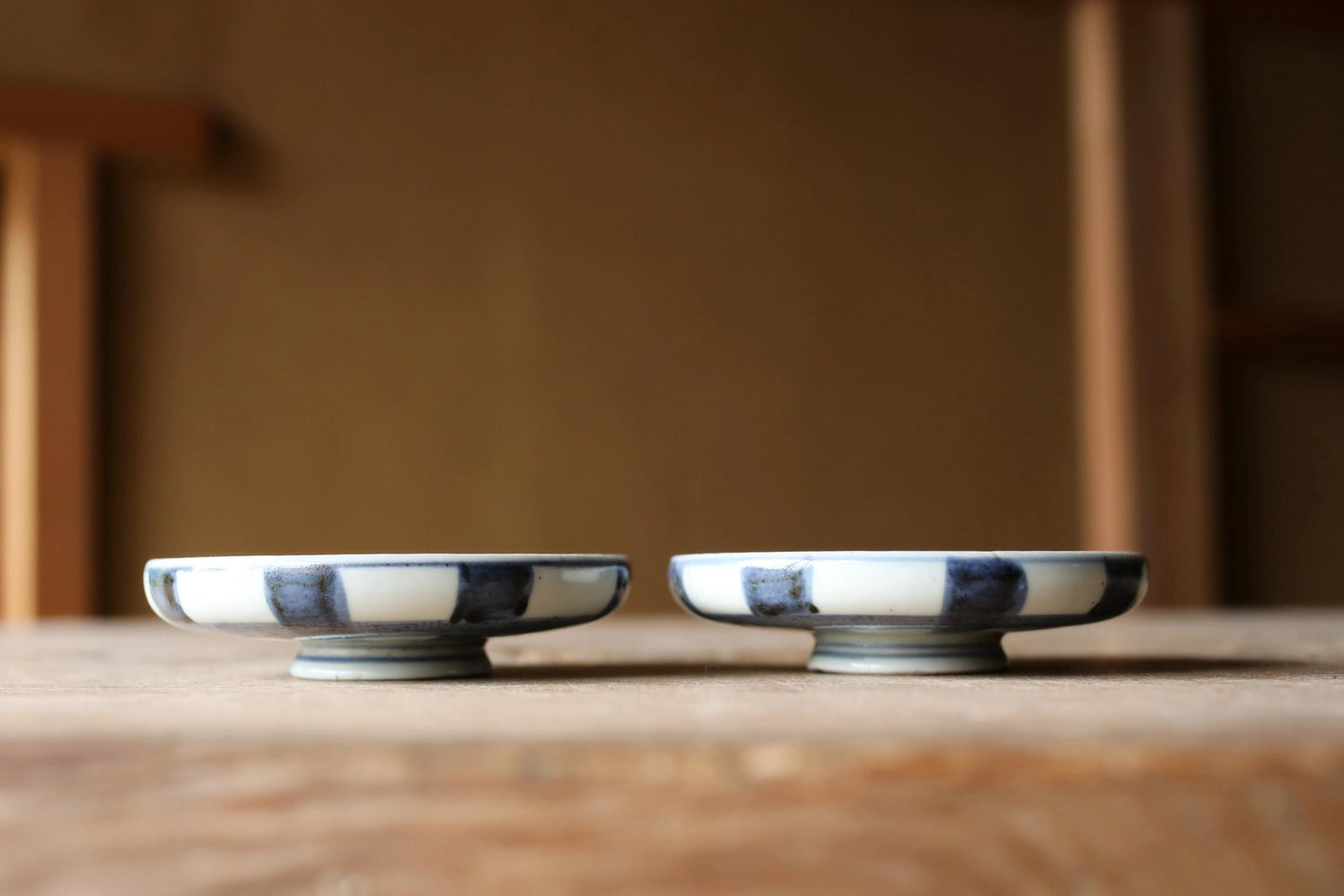 Pair of plates Japanese antiques EDO 1880s porcelain hand paint dish Indigo Blue White landscape pattern KOIMARI W4.1in/H10.4cm