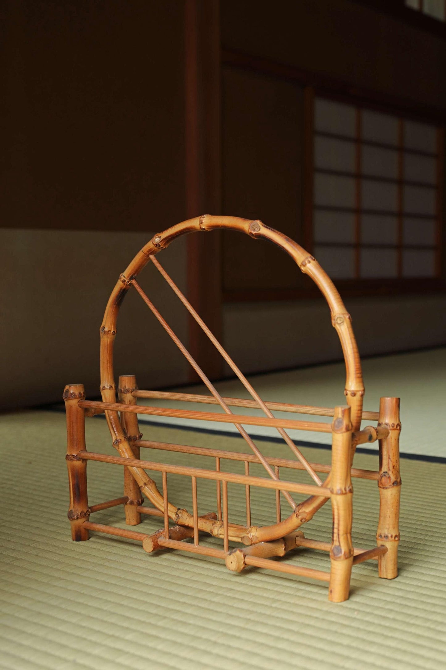 Bamboo skeleton fan stand, super light organic design, Japanese old style home furnishing, Japanese furniture, H10.8xW11in/H27.5×W28cm