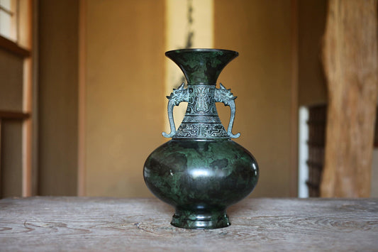 FINE! Japanese vintage 1960s Bronze flower vase green marbled color with beautiful dragons, pattern relief signed ,furniture H11in/H28cm