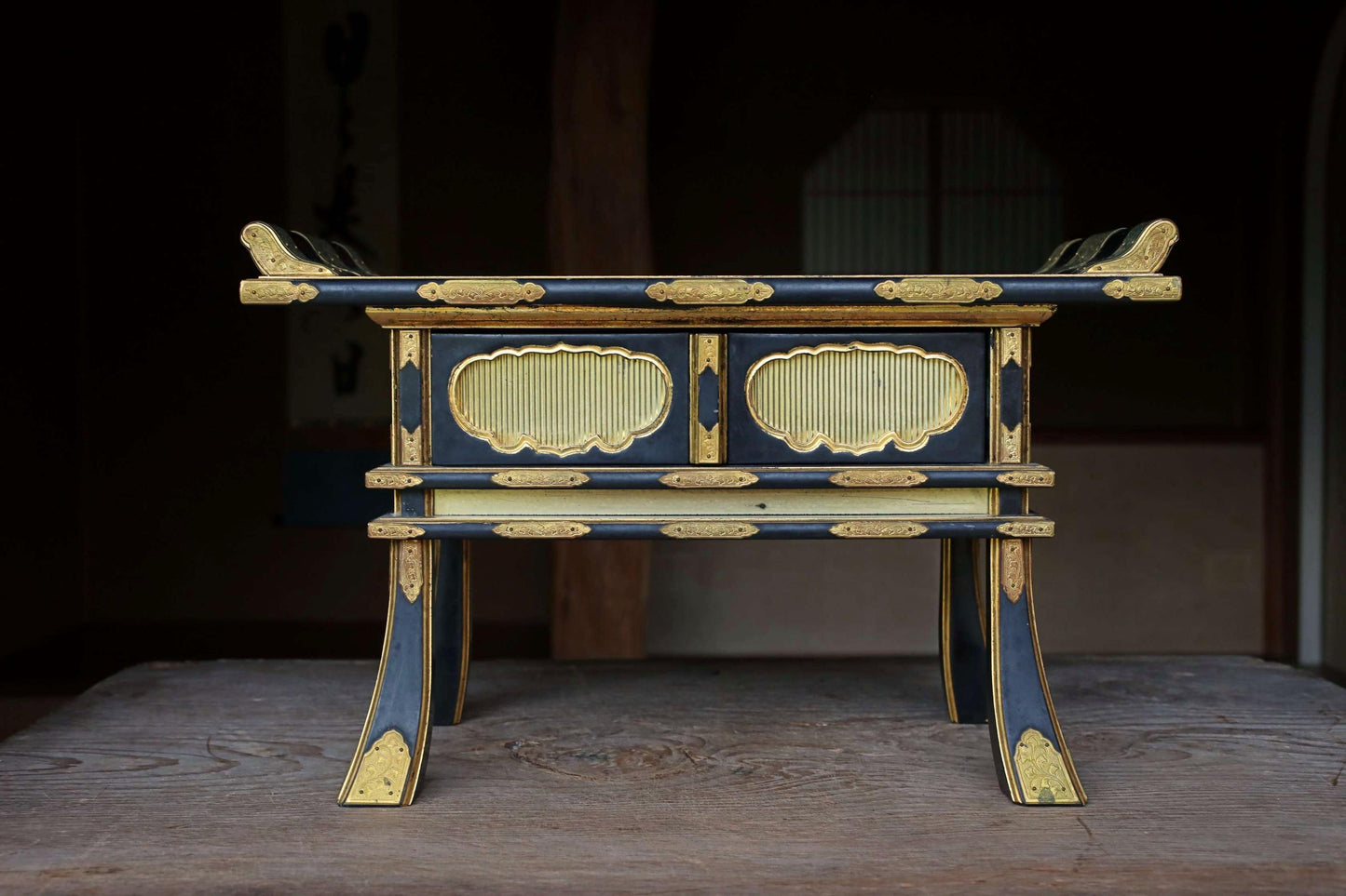 Japanese vintage lacquer pedestal, Buddhist table temple table, Buddhist Wood Stand, furniture, black Sutra desk H12.2×W19in/H31×W49cm