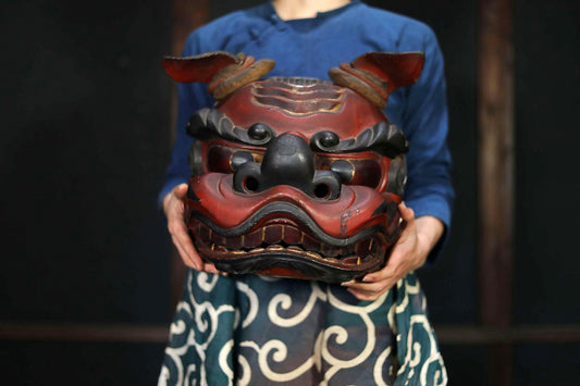 Japanese antique 1800s Shishi BIG wood mask with large cloth hand carving lacquer lion's head Festival sculptures H12.2×13.6in/H31×34.5cm